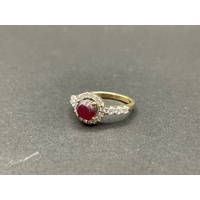 Ladies 9ct Yellow Gold Red Gemstone and CZ Ring