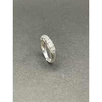 Ladies 9ct White Gold Cubic Zirconia Ring