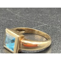 Ladies 9ct Yellow Gold Blue Gemstone Ring Fine Jewellery 4.0 Grams Size UK O