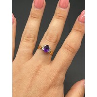 Ladies 18ct Yellow Gold Purple Gemstone Ring (Pre-Owned)