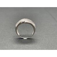 Ladies Platinum Diamond Ring (Pre-Owned)