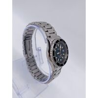 Longines L3 102 4 Admiral 30mm Diver Watch Silver Metal Band Analog Display