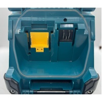 Makita DMR200 18V-12V Max Li-ion CXT Cordless Bluetooth Speaker Skin Only