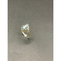 Ladies 9ct Yellow Gold Blue Gemstone Ring