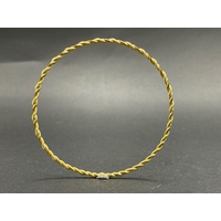Ladies 21ct Yellow Gold Round Twist Bangle