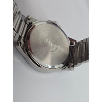 Q&Q Mens Stainless Steel Quartz Analog Watch with Day and Date Display