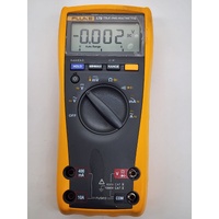 Fluke 179 True RMS Digital Multimeter with Case