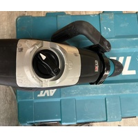 Makita HR4013C 1100W 40mm SDS Max Corded Rotary Hammer Drill with Case and Bits
