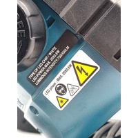 Makita DML805 18V LXT Corded Cordless LED Flood Work Light 750 Lumens Skin Only