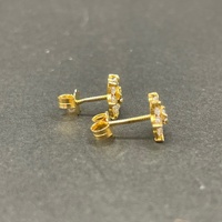 Ladies 18ct Yellow Gold Cubic Zirconia Stud Earrings