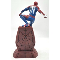 Marvel Gallery GamerVerse Spider-Man PVC Diorama Statue Diamond Select