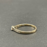 Ladies 10ct Yellow Gold Diamond Ring