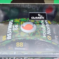 Classic Carlectables Jamie Whincup 2011 Sucrogen VE II Commodore 1:43