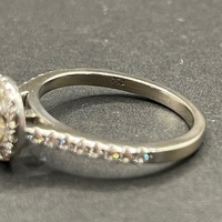 Ladies 18ct White Gold Diamond Halo Engagement Ring