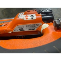 Paslode FrameMaster-Li Impulse Framing Nailer B20543 Battery Charger and Case