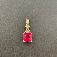 Ladies 9ct Yellow Gold Red Gemstone Pendant