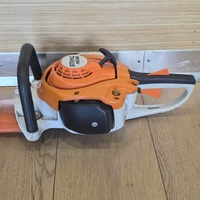 STIHL HS 56/C Petrol Powered Hedge Trimmer with Cover