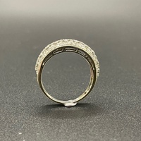 Ladies 18ct Yellow Gold Cubic Zirconia Cluster Ring