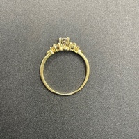 Ladies 18ct Yellow Gold Natural Diamond Ring