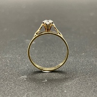 Ladies 9ct Yellow Gold Cubic Zirconia Ring