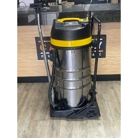 UNIMAC UM-10S 2400W 100L 50Hz Wet Dry and Vacuum with Attachments