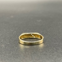 Mens 9ct Yellow Gold Diamond Signet Ring