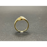 Ladies 10ct Yellow Gold Natural Diamond Ring