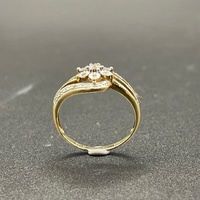 Ladies 9ct Yellow Gold Natural Diamond Cluster Ring