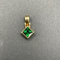 Ladies 9ct Yellow Gold Green Gemstone Pendant