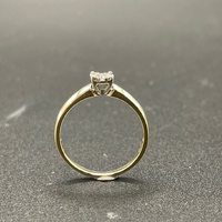 Ladies 9ct Yellow Gold Natural Diamond Ring