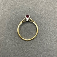 Ladies 18ct Yellow Gold Red Gemstone & Diamond Ring
