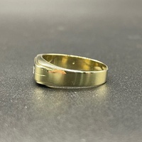 Mens 9ct Yellow Gold Signet Ring