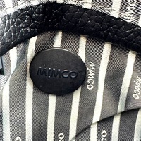 MIMCO 60252642 Day Dream Black Leather Wristlet Clutch Pouch Rose Gold Zip