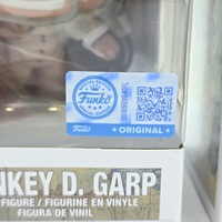 Funko Pop! Animation One Piece Monkey D. Garp Vinyl Limited Edition Chase Bundle