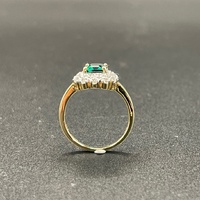 Ladies 9ct Yellow Gold Green Gemstone & Diamond Ring
