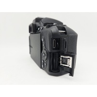 Nikon D5600 24.2MP DSLR Camera with AF-P 18-55mm VR Lens Bag Charger