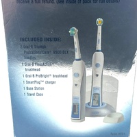 Oral-B Triumph 9500 DLX Professional Care Electric Toothbrush Blue and White