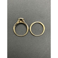 Ladies 9ct Yellow Gold Diamond Cluster Wedding Ring Set