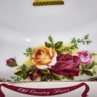 Royal Albert Old Country Roses Holiday Accent Salad Plate 20cm NNC7775