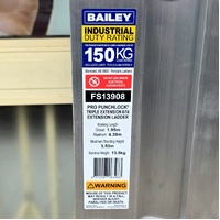 Bailey FS13908 Pro Punchlock Aluminium Triple Extension Ladder 4.39m 150kg