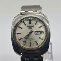 Seiko 5 Actus Vintage Automatic Silver Watch 6119-8430 21 Jewels Mens
