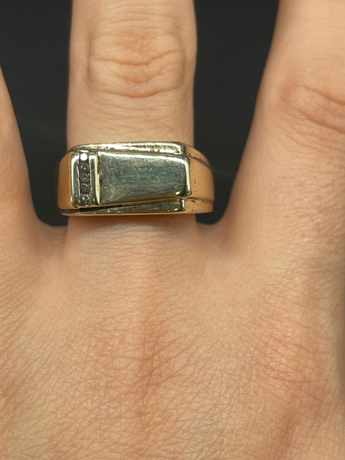 Pre owned mens wedding rings deals