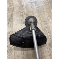 Shindaiwa T262XS 25.4cc 2-Stroke Straight Shaft Whipper Snipper
