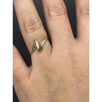 Ladies 9ct Yellow Gold Wave Ring