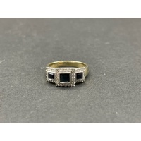 Ladies 10ct Yellow Gold Blue Sapphire and Diamonds Ring