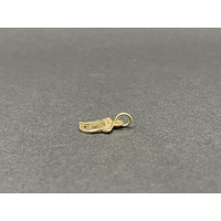 Ladies 9ct Yellow Gold Sweet 19 Pendant