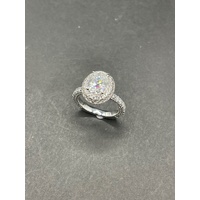Ladies 925ct Sterling Silver Moissanite Diamond Ring