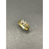 Ladies 18ct Yellow Gold Diamond Cluster Ring