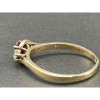 Ladies 9ct Yellow Gold Red Gemstone and Diamond Ring
