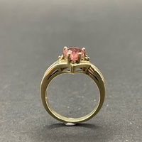 Ladies 9ct Yellow Gold Pink Gemstone Ring